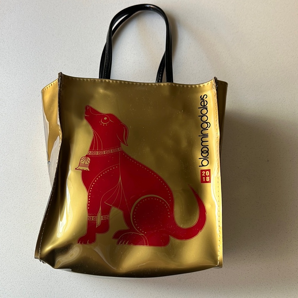 Bloomingdale’s EXCLUSIVE 2018 Year of the Dog small tote